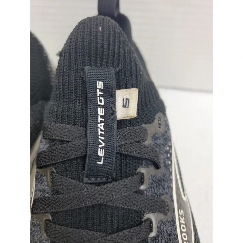 Brooks Levitate‎ 5 StealthFit Shoes Sneakers 8.5 Womens Running Black